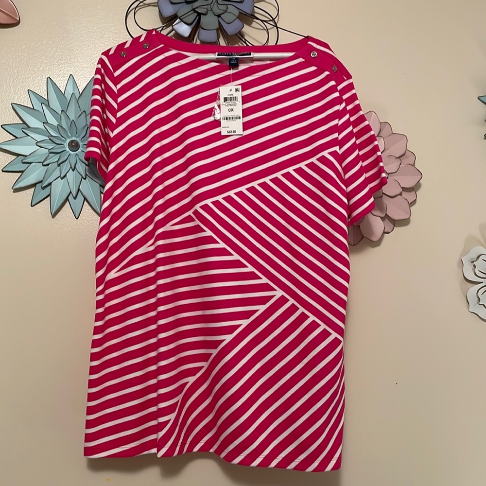 NWT! 0X Pink striped tee by Karen Scott